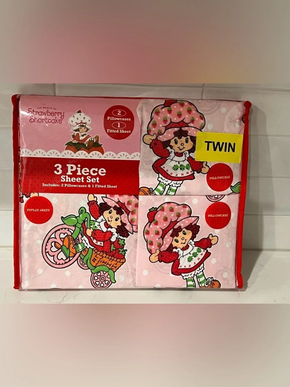 Lot 2 STRAWBERRY SHORTCAKE Twin Fitted Sheet Set 3 Piece 2 Pillowcases Pink HTF